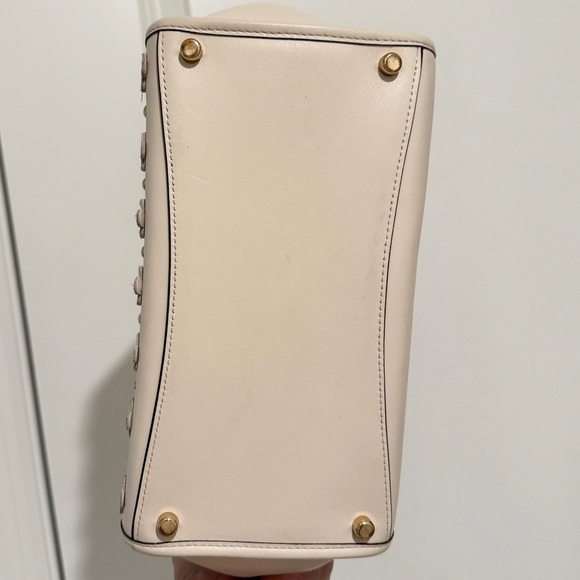 COACH Little Daisy Cream Crossbody with Strap - Picture 8 of 8
